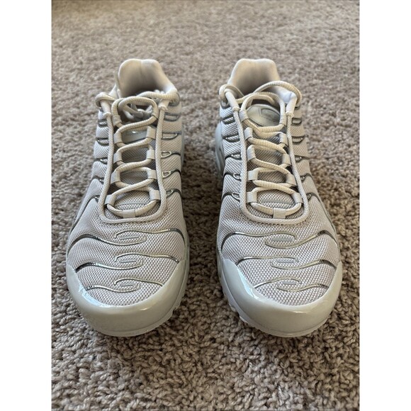 Nike Air Max Plus GS Light Iron Ore Grey Athletic Shoes Size 7 Youth FZ0977-001 - Picture 1 of 8
